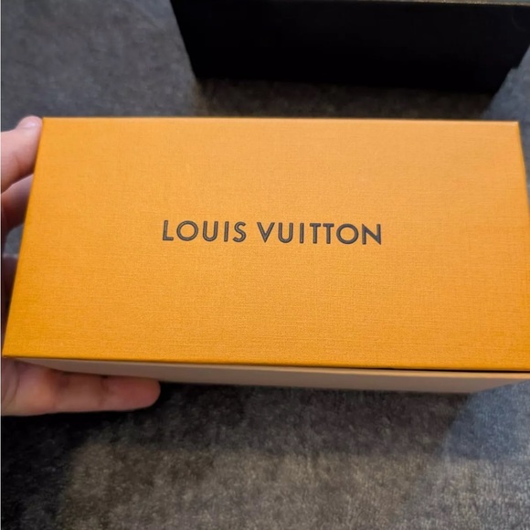 Authentic Louis Vuitton My Monogram Cat Eye Sunglasses Z1526W amazing! - Picture 9 of 16